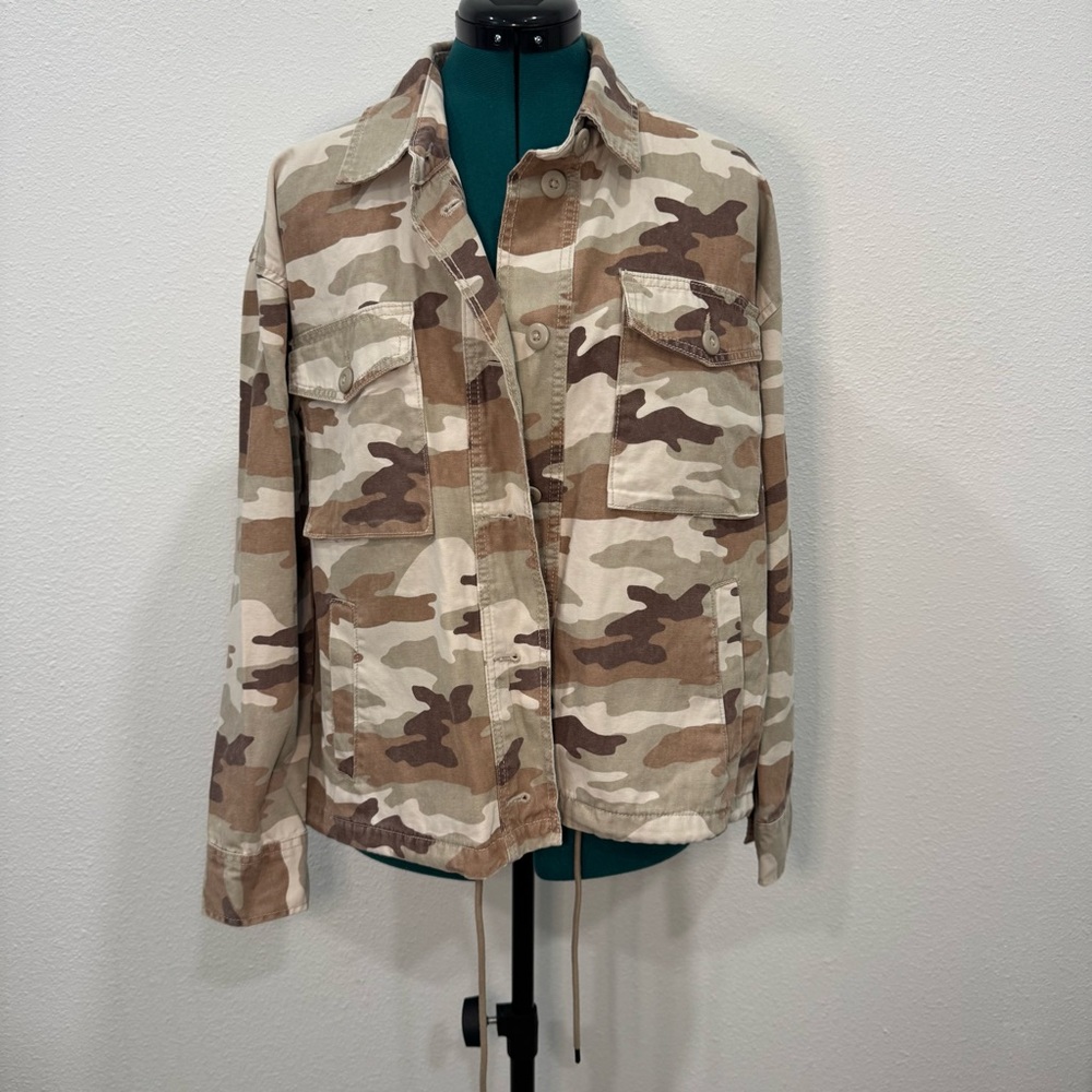American Eagle Outfitters Women's Camo Utility Jacket